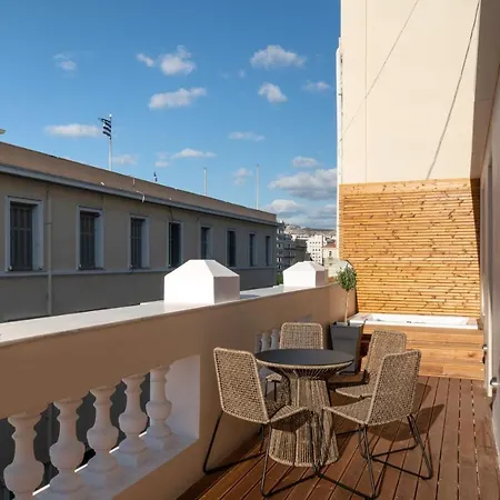 Praxitelous Luxury Hotel 4*