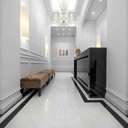 Praxitelous Luxury 4* Athens