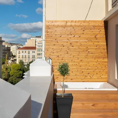 Praxitelous Luxury Hotel 4*