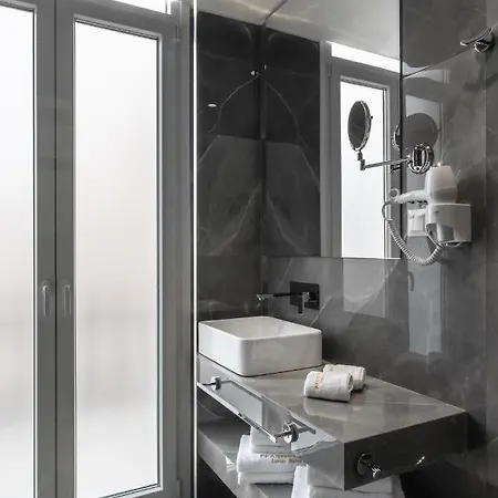 Praxitelous Luxury Hotel