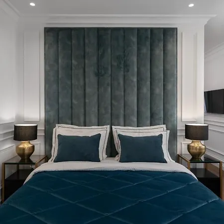 Hotel Praxitelous Luxury 4*