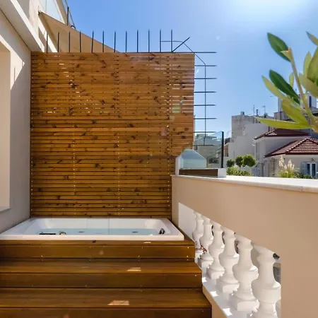 Praxitelous Luxury Hotel 4*